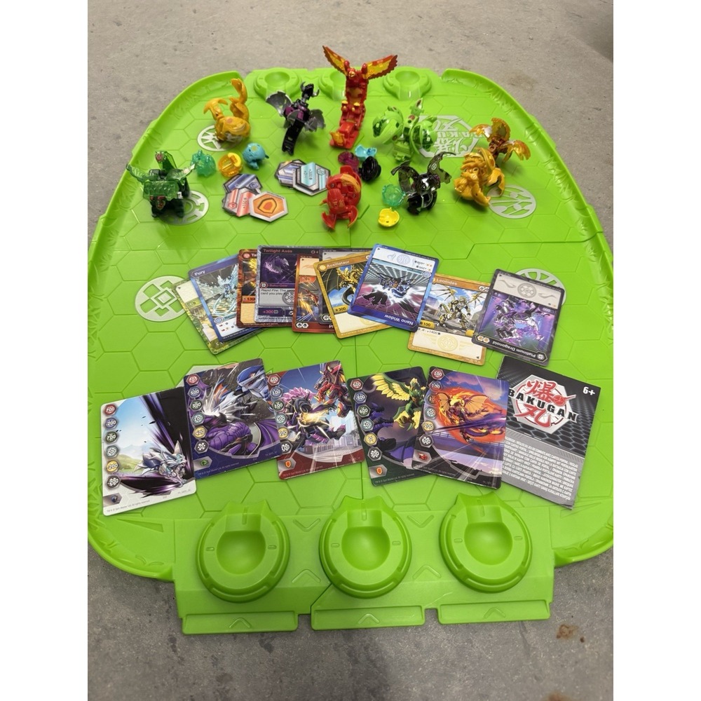Bakugan Battle Brawlers Lot Green Battle Arena Figures Cards Gate Cards